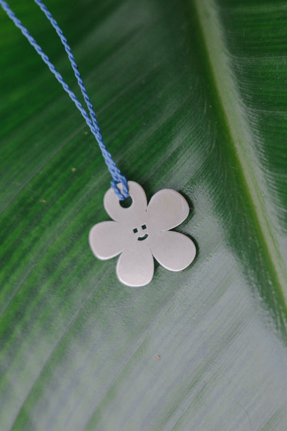 Buba pendant