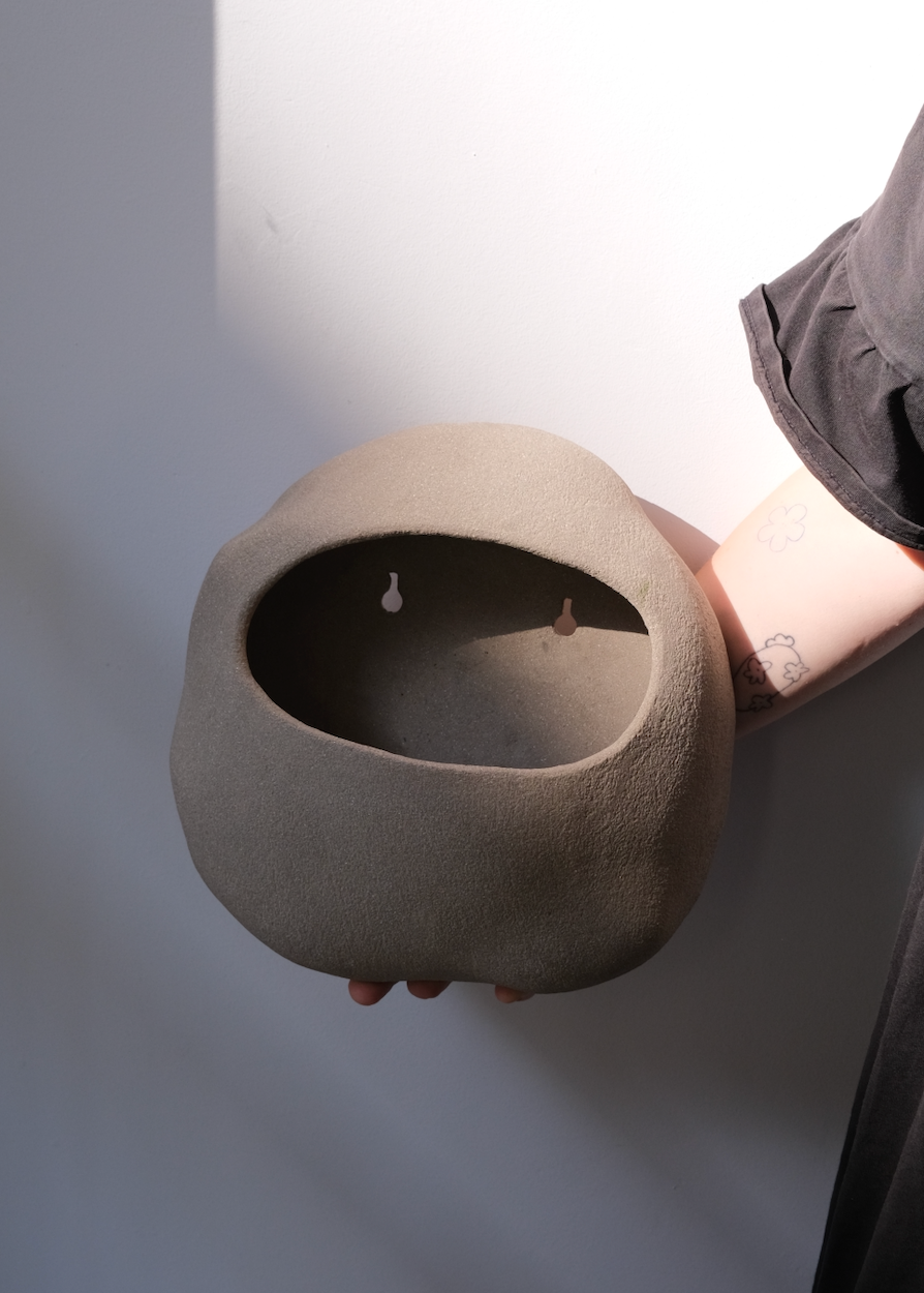astronauta wall pot